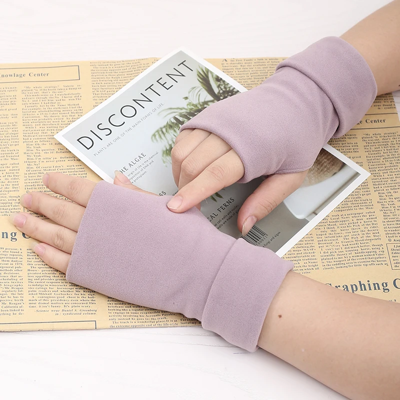 قفازات بدون أصابع تحافظ على الدفء لمحبي الرجال والنساء في الشتاء نصف إصبع ركوب الخيل في الهواء الطلق القيادة غير قابلة للانزلاق مكتب الكتابة موضة جديدة #3