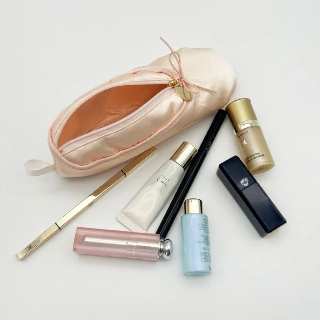 Imagem -05 - Criativo Rosa Satin Ballet Shoe Makeup Bolsa Batom Sobrancelha Delineador Armazenamento de Cosméticos Estojo de Lápis Estudante Case Lovers Dance