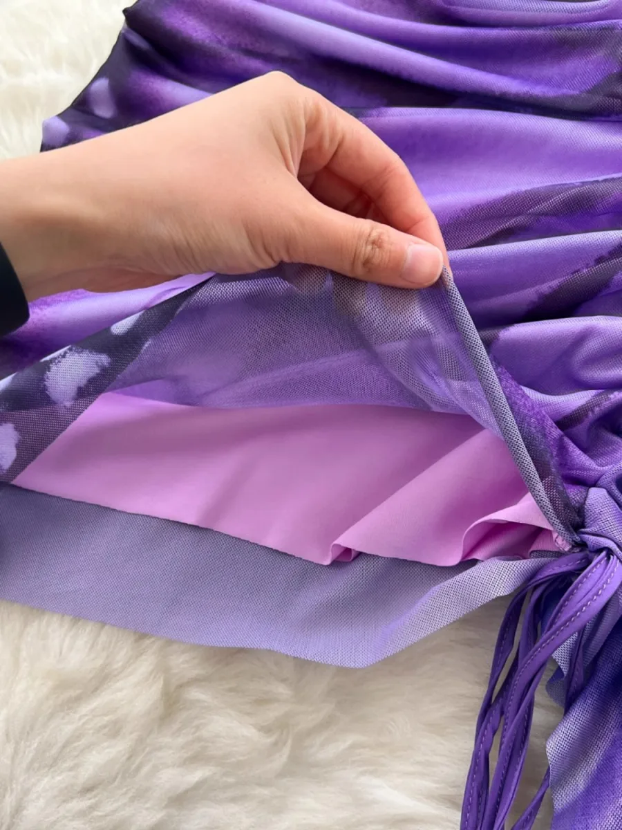 فستان Foamlina العصري Ins المتخصص بخصر واحد وكتف واحد بدون أكمام مطبوع فساتين نسائية صيفية غير متماثلة ميدي Bodycon