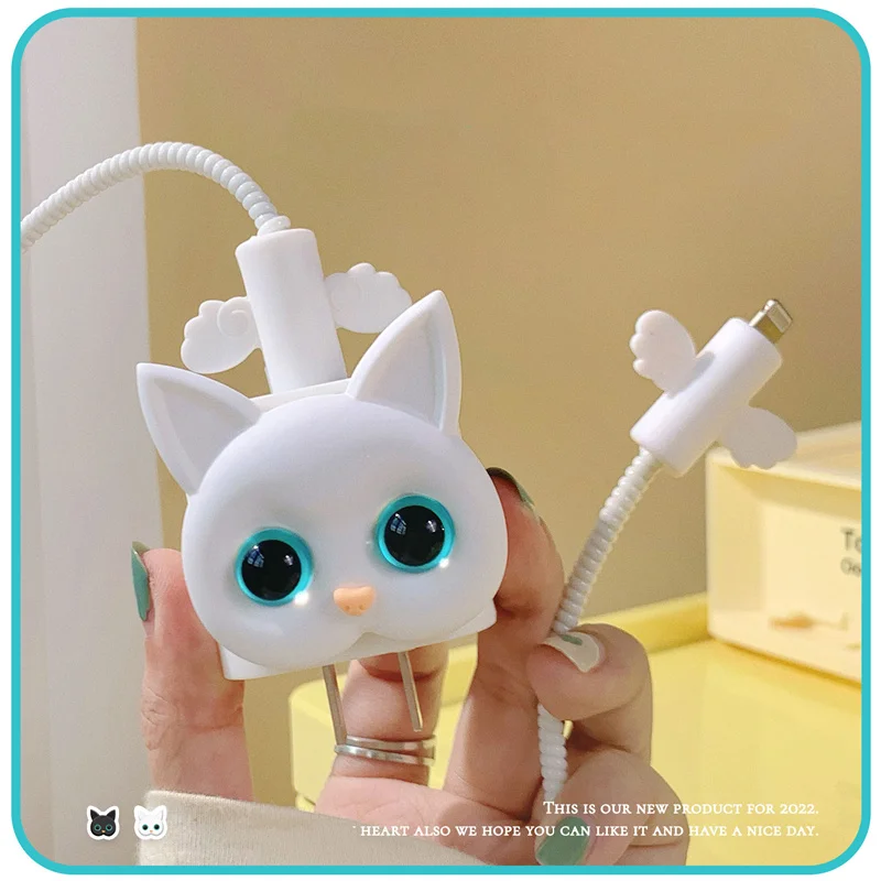 Cute Cartoon Cat Protector Organizer Data Line Management Charging Safe Winder For IPhone IPad 11 14 18W 20W Charger Protection