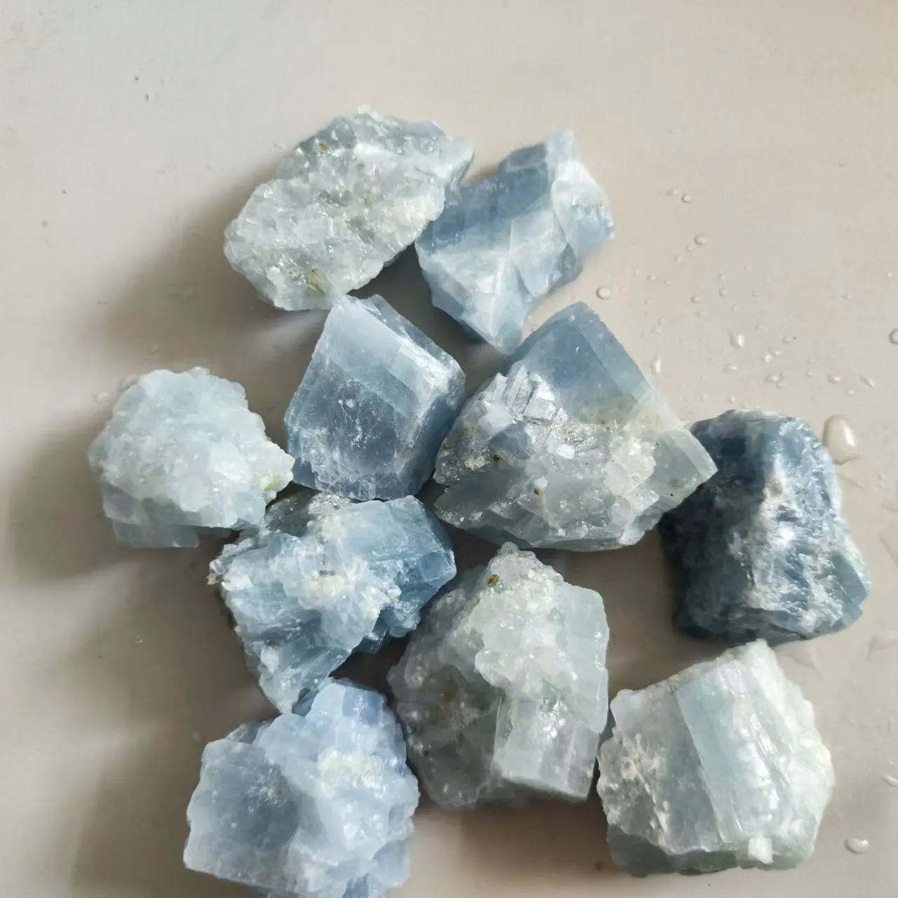 Natural Raw Blue Calcite Crystal Stone Home Decoration Stone Celand Spar Slab Stone and Rough Crystal Minerals Healing Stones