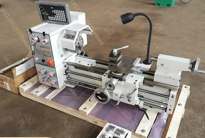 Source factory lathe, industrial precision household small parts processing ordinary metal machine tool CQ6230 lathe