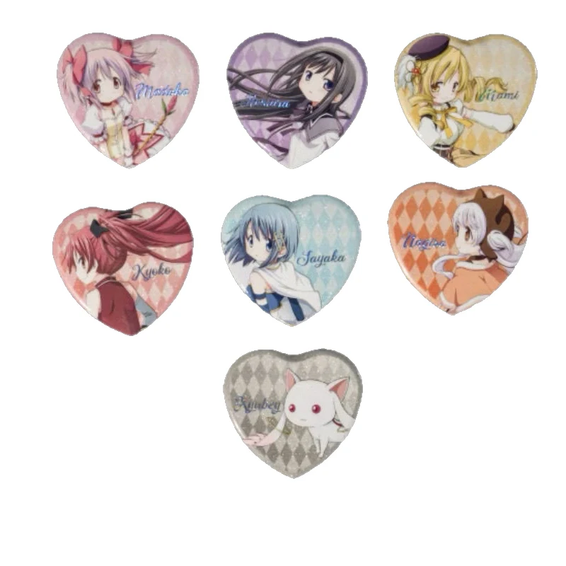 Broche de Cosplay de Anime Puella Magi Madoka Magica Kaname Madoka, insignia de corazón de Metal, alfileres para mochila Tomoe Mami, Accesorios