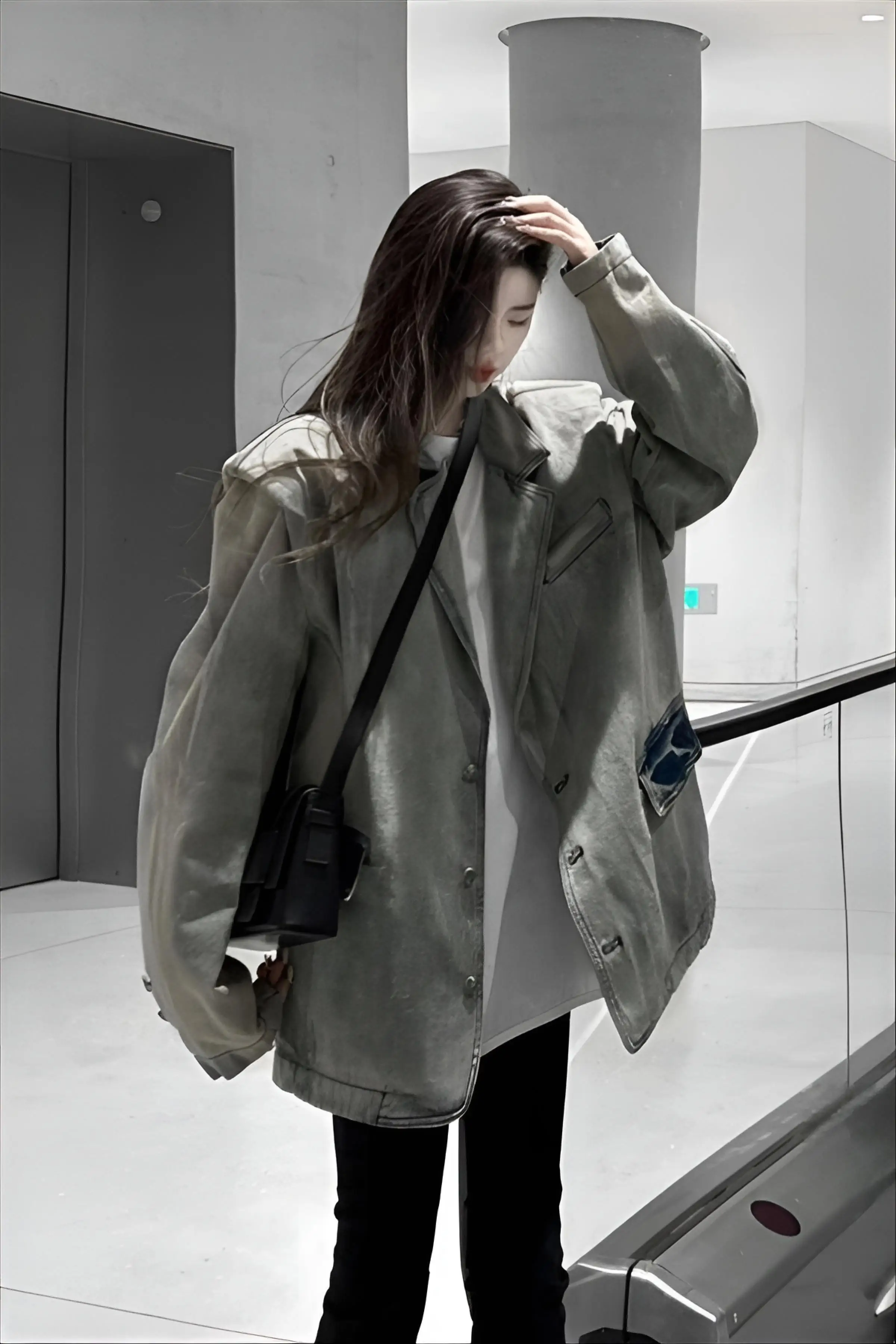 Abrigo vaquero único Primavera Verano mujer chaqueta mujer otoño abajo botón profesional con muescas con cuentas fajas funcionales Casual