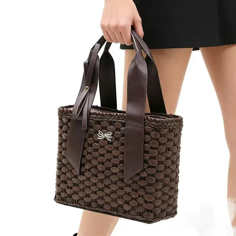 New fashion Summer Shoulder Bag Grass Woven Crossbody Basg for Women Bohemian Beach Simple Designer Purses and Handbags