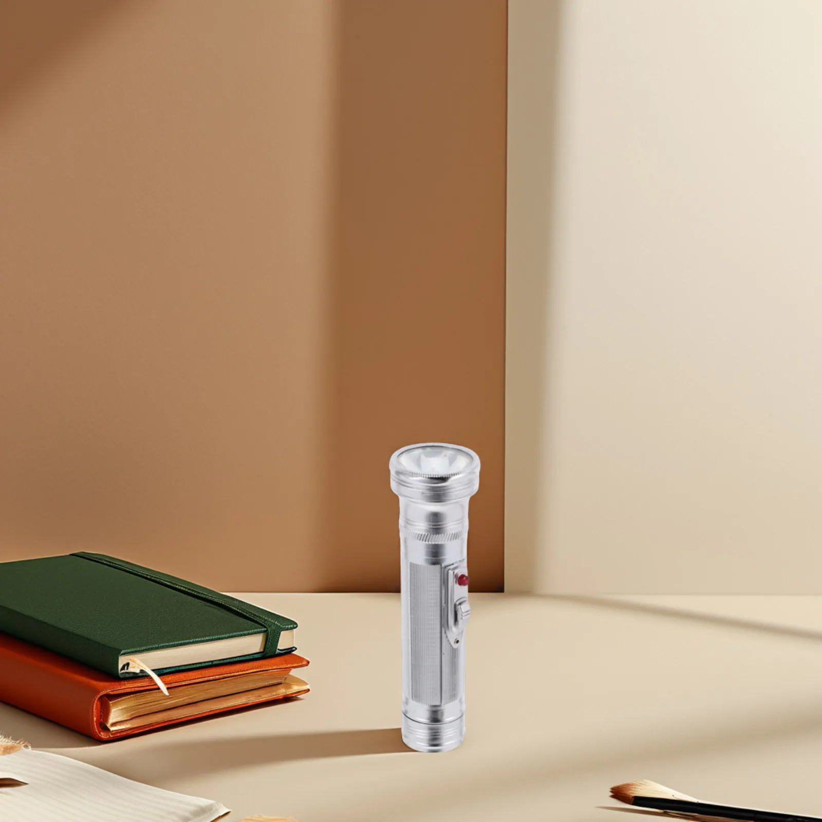 Vintage Style Handheld Retro Metal Camp Light Classic Portable Emergency Flashlight Durable Small Iron Flashlight Adjustable