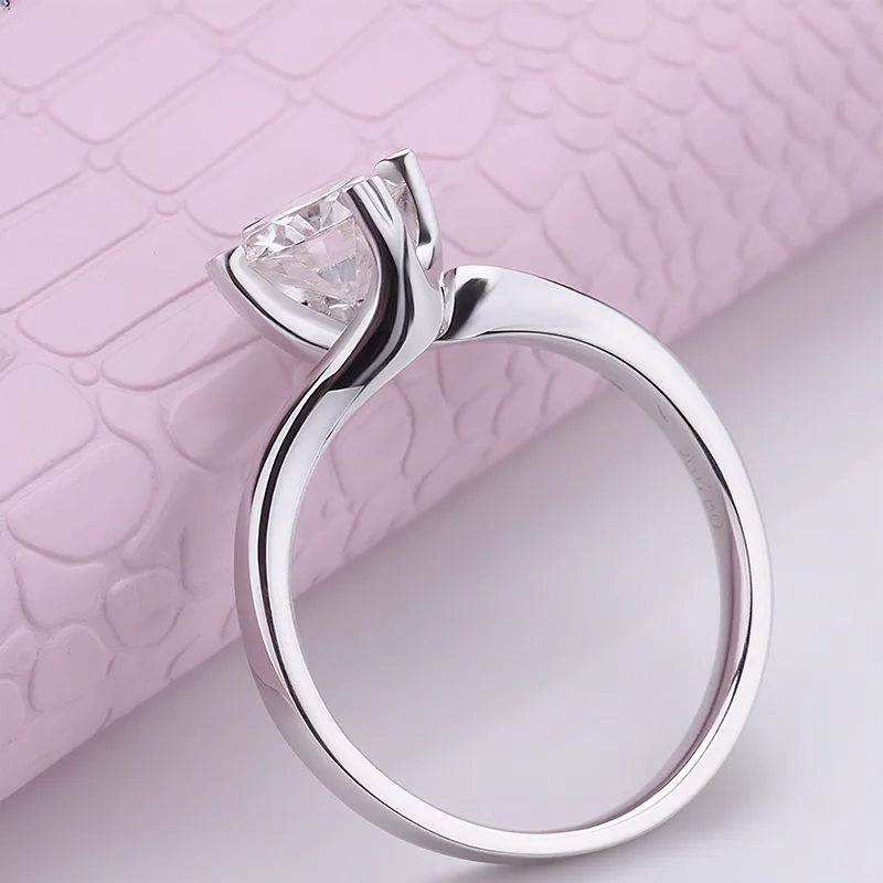 Рисунок 2 - Обручальное кольцо SKYLUXE