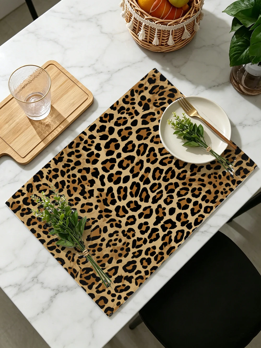 Printed Placemats for Dining Table Kitchen Holiday Parties Leopard Print Pattern On Mat