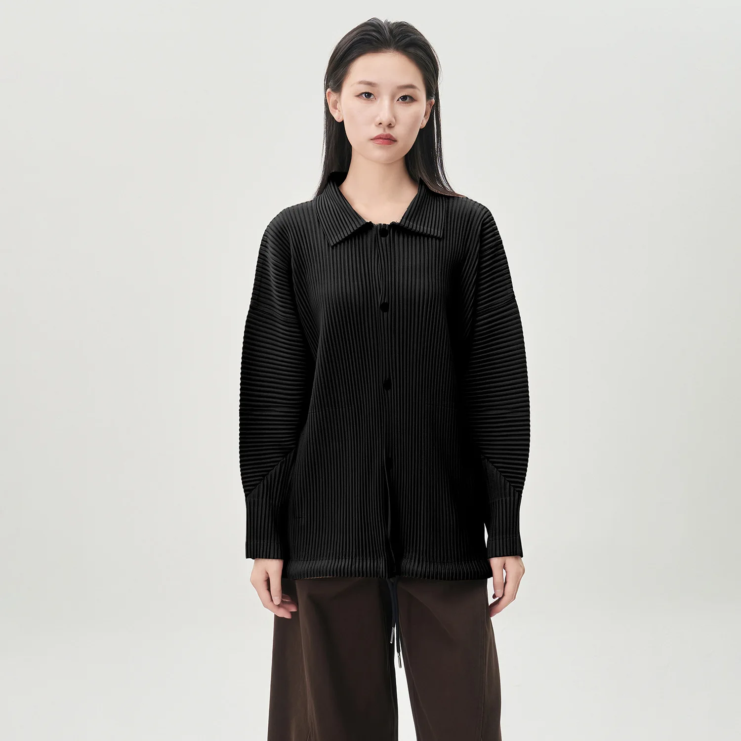 

Miyake Fold 2025 Autumn/Winter Collar Jacket, Women's Fashion Thick, Loose, Hidden Buckle, Versatile Sweatshirt, Cardigan Pleat