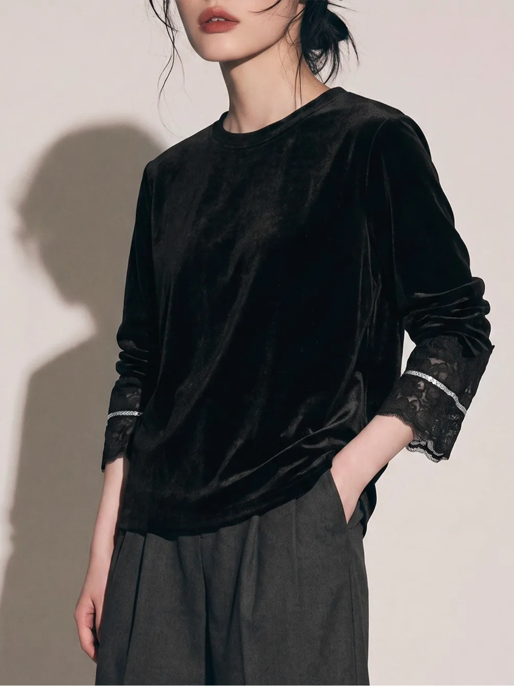 New Chinese Style Lace Black Velvet T-Shirt Large Size Women's Fashion Autumn New Long Sleeve round Neck Base Top