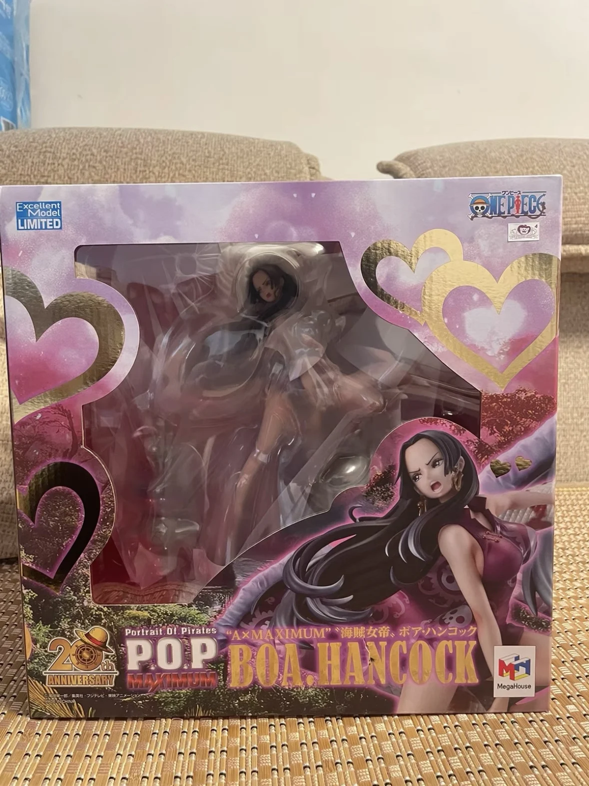 

MegaHouse Portrait of Pirates Maximum Boa Hancock A×MAXIMUM Pirate Empress Ornaments Animation Figures Toys