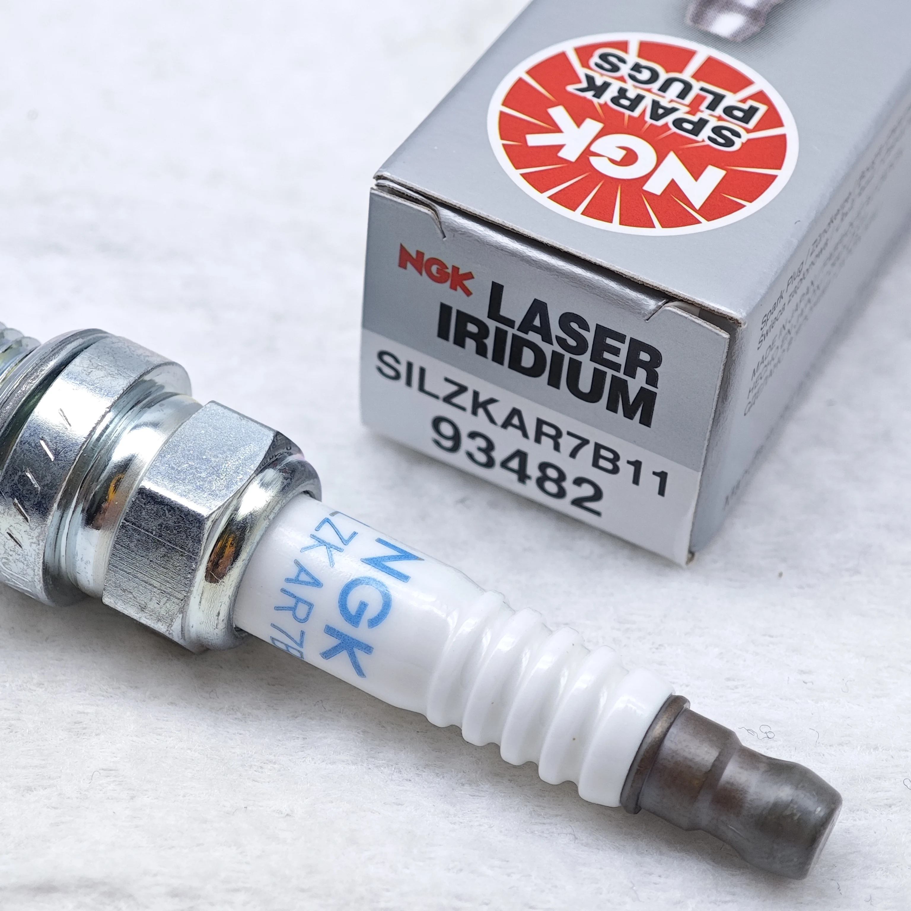 2pcs 4pcs Original NGK Iridium Spark Plug SILZKAR7B11 93482 For Some Models of XV Crosstrek Forester Impreza Legacy Outback