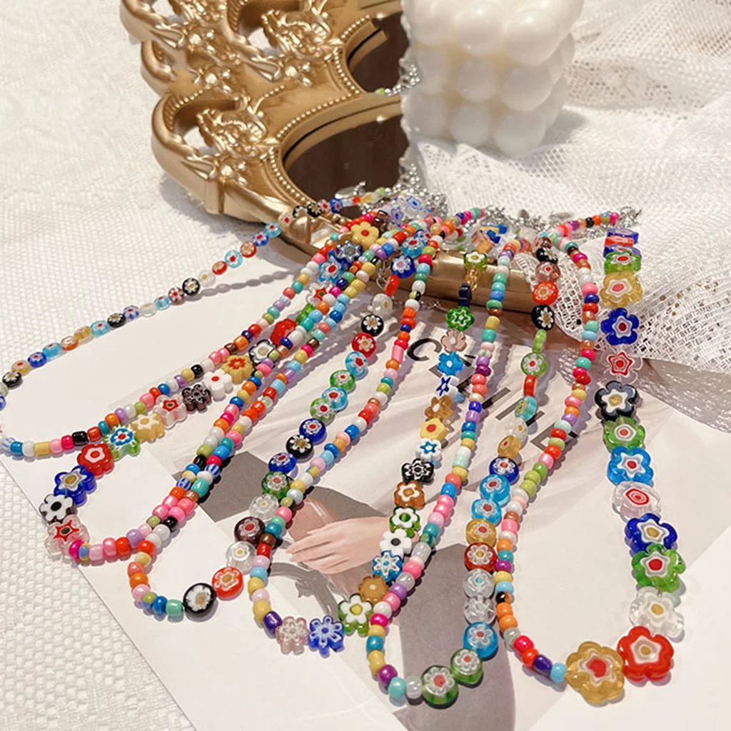 1PCS Colorful Glass Flower Necklace Beaded Neck Chain Unique Design Versatile Flower Collar Chain Free Shipping