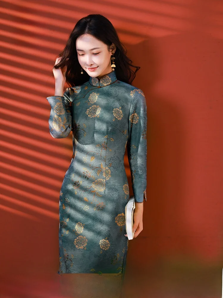 

Ele Knitted Flag Robe Women's New Autumn Winter Thiened Weave Gold Peony Artistic Chinese Sle Top Quali Polyester F...