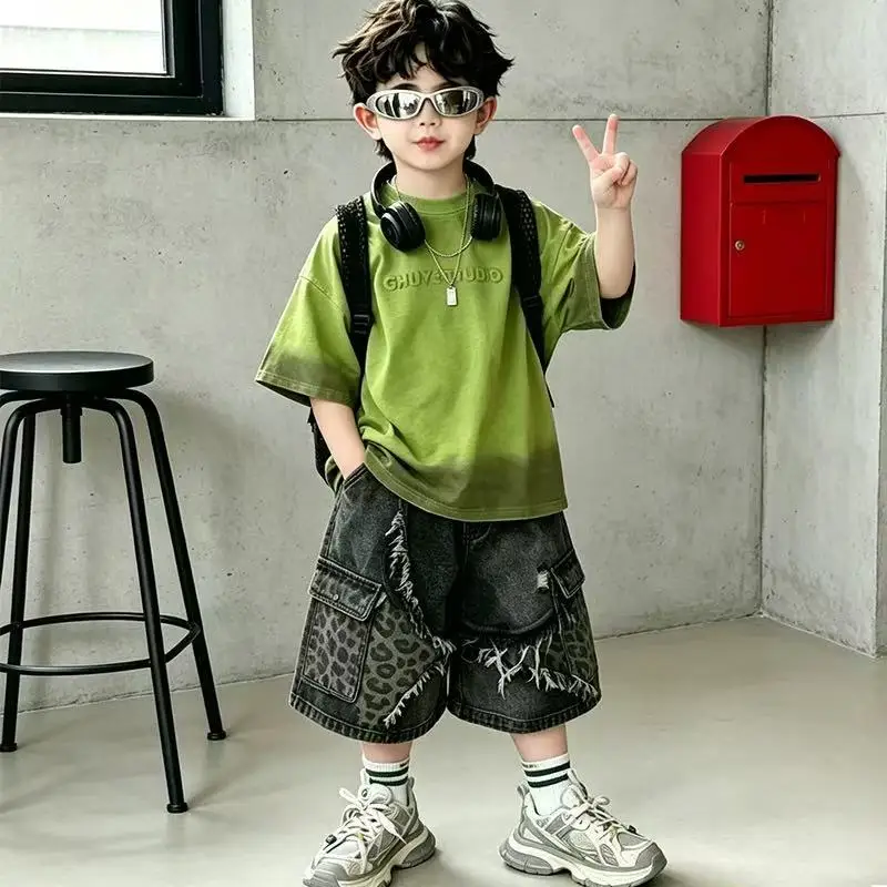 Boys Summer Suit New Fashion Explosion Fruit Green T-shirt Cool Handsome Leopard Print Denim Shorts Two-piece Set 2026