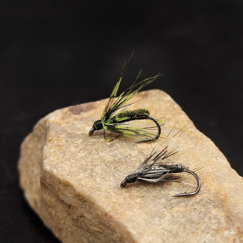 

10pcs New Lure Fly Fishing Hooks Twist Mosquito Floating Water Fly Trout Micro Bait White Strip Stream Brother Lure Bait