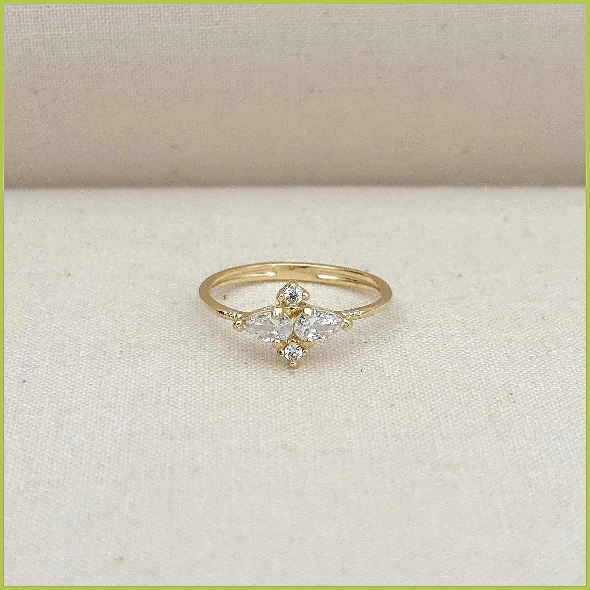 Zircon Four-Leaf Clover Ring, Elegant Micro-Set Design, Dainty & Versatile Jewelry