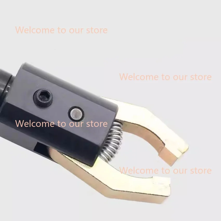 CNC Lathe Automatic Puller 12-32mm Round / Square Shank Bar Puller Lathe Feeder Machine Tool Turning Boring
