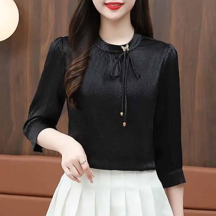 قميص فرنسي ريترو بياقة واقفة مربوط للنساء في ربيع جديد، تصميم عصري وأنيق وقميص بمزاج نحيف
