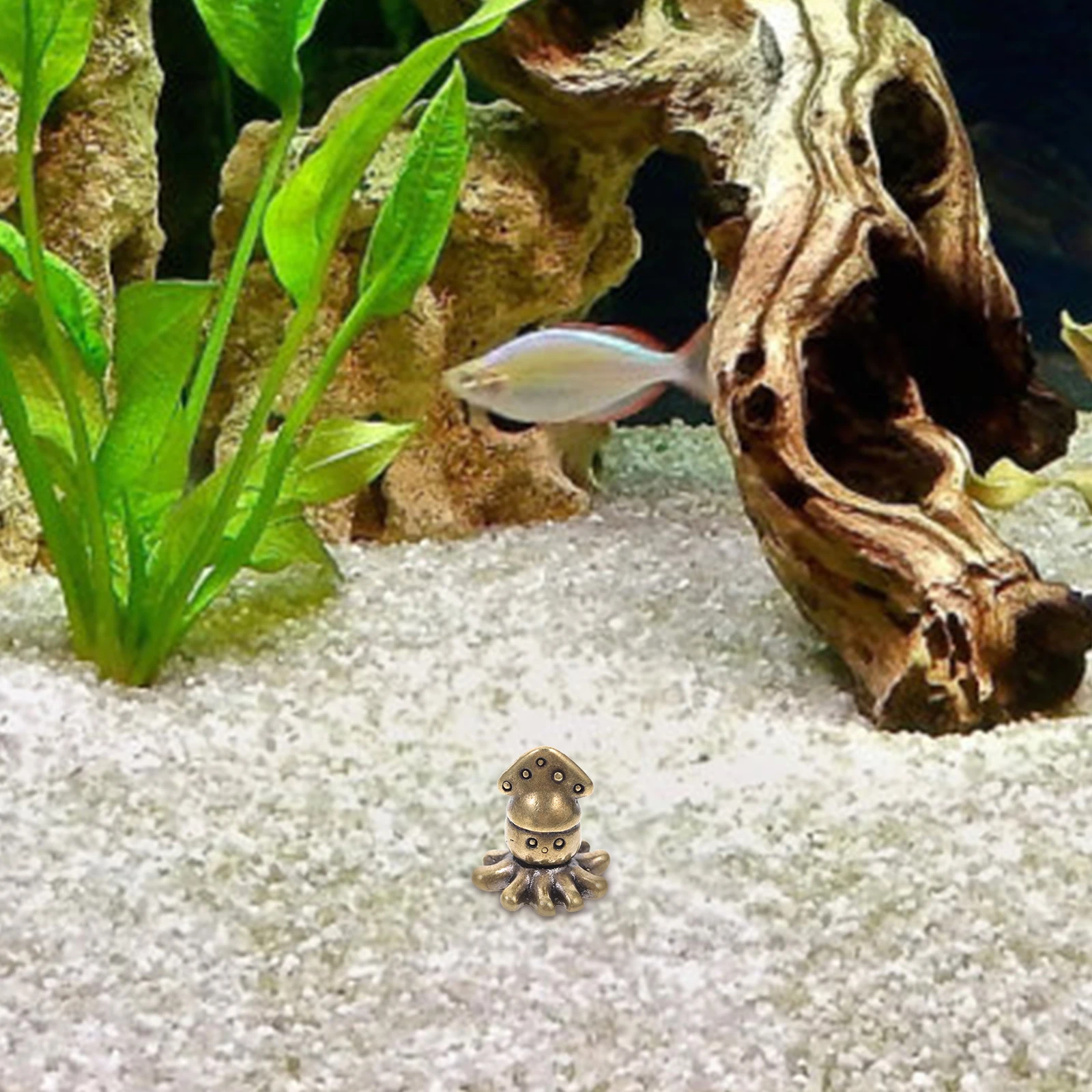 

Brass Cuttlefish Aquarium Decoration Miniature Cute Small Fish Tank Ornament Creative Ocean Animal Sculpture Desk Home Decor