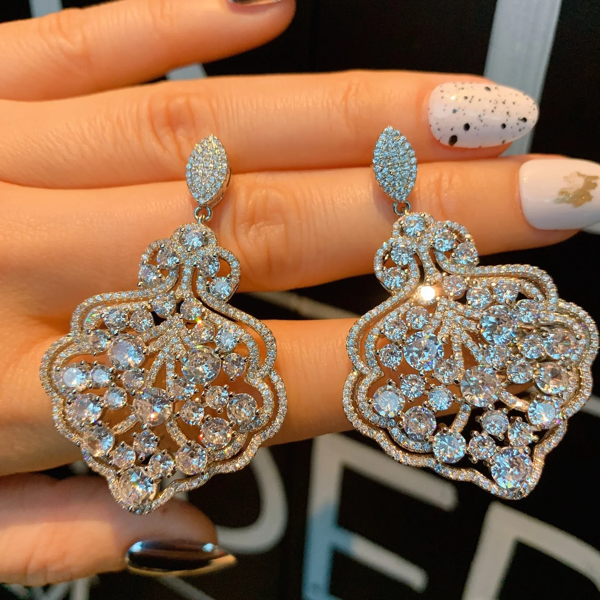 SrJewelry Korean Style Women's Earrings with European and American Style White Diamonds Exaggerated Big Earrings and Earrings