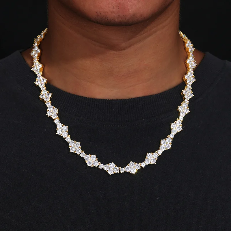 

Cross-border European and American hip-hop spring buckle large 5.0 shaped necklace trendy brand personality single row