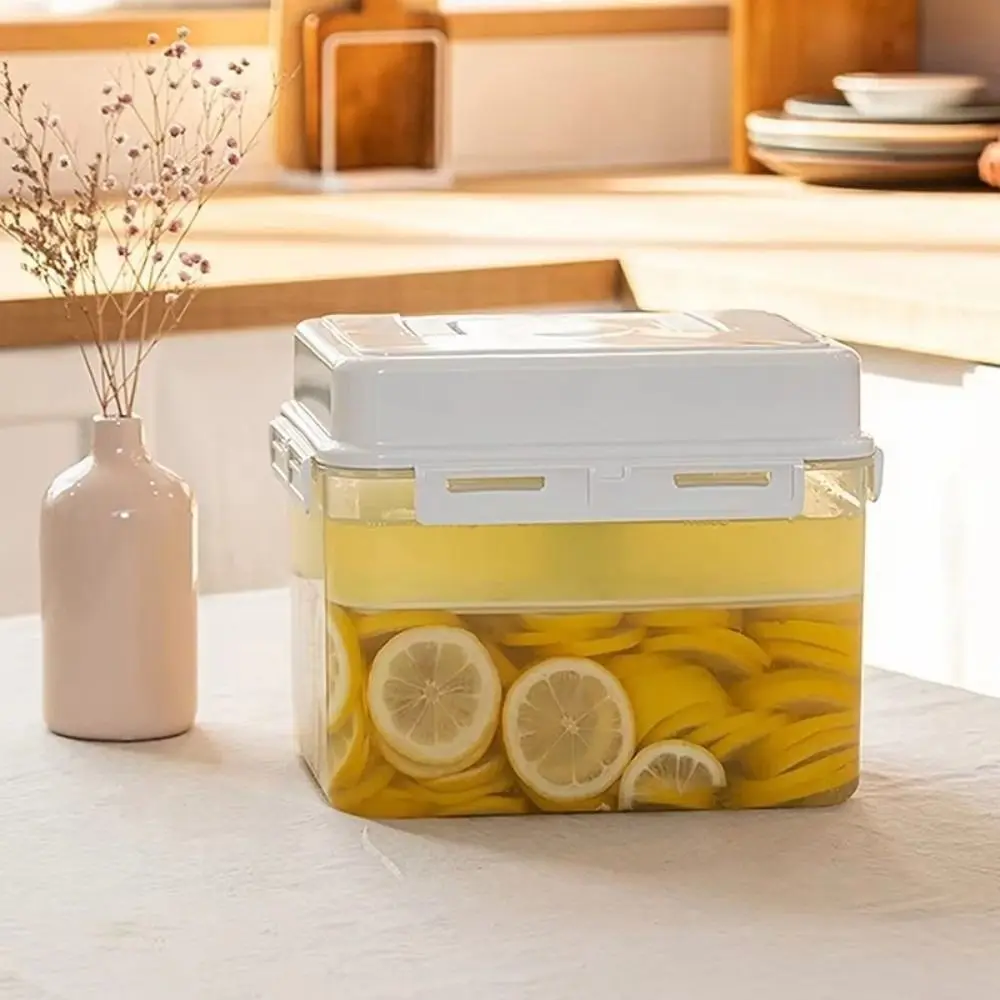 Plastic Pickle Fermentation Container Food Grade Sealed Lid Pickled Vegetable Jar Fresh Keeping Kimchi Storage Container