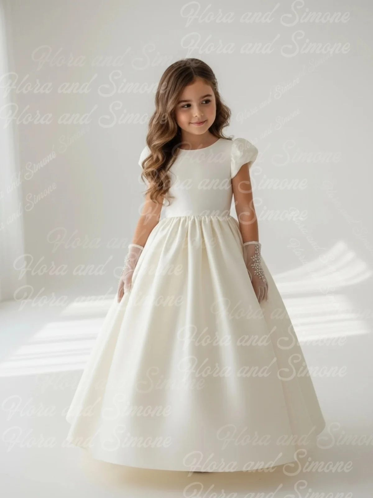 Aangepaste effen kleur korte mouwen elegante eenvoudige bloemenmeisjesjurken voor eerste communie huwelijksceremonies dansvoorstelling