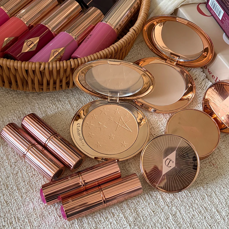 CT Moisturizing Lip Gloss Smooth Lip Liner Charlotte Natural Easy To Apply Setting Powder Compact Tilbury Female Sexy Makeup