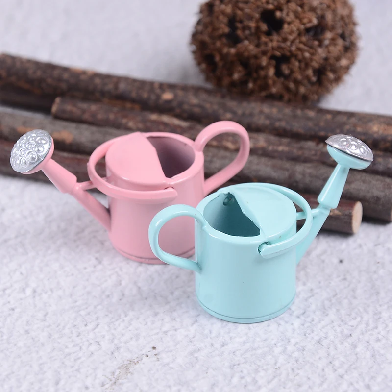 Mini regadera de Metal para jardín, decoración en miniatura para niños, muñecas, accesorios, casa de muñecas, muebles en miniatura, nuevo, 1/12