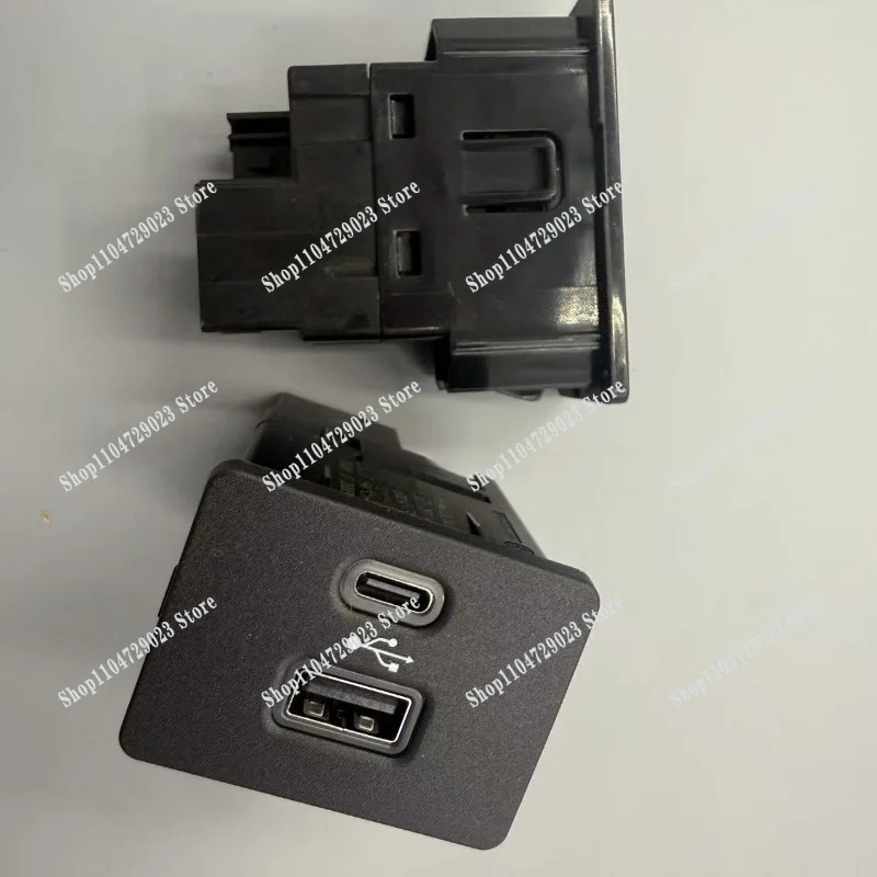 HC3Z-19A387-B-G Suitable for multimedia box USB Type-C