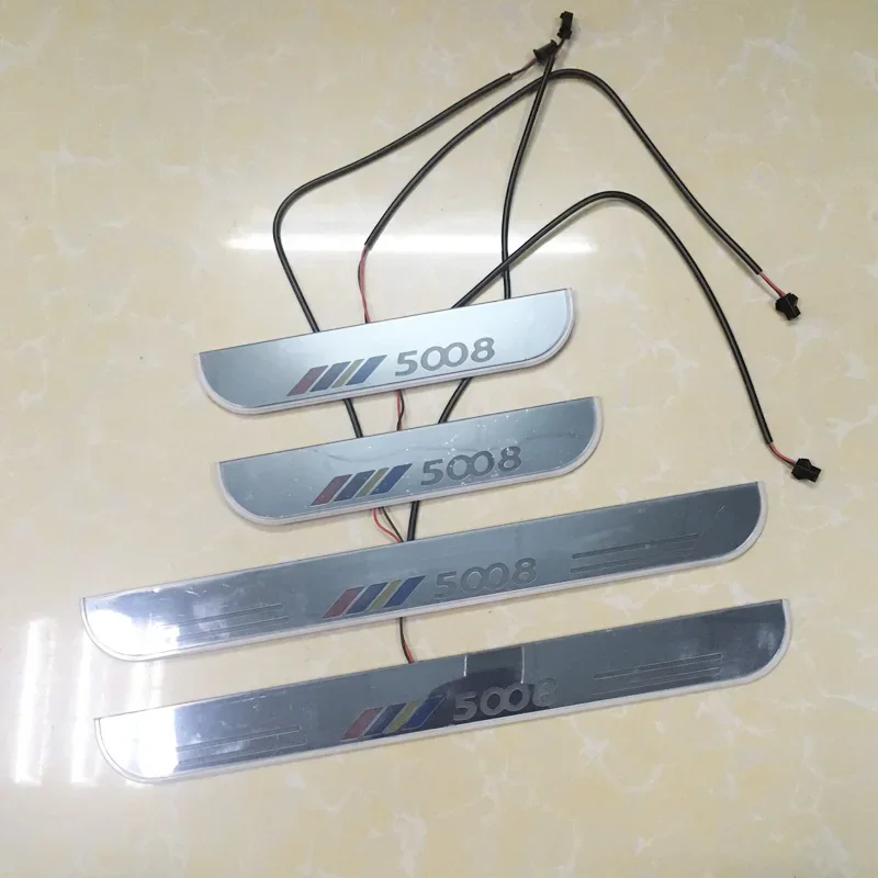 

LED Car pedal light Sill Pathway welcome scuff Light For Peugeot 5008 2017-2019 Custom Door moving pedal lights