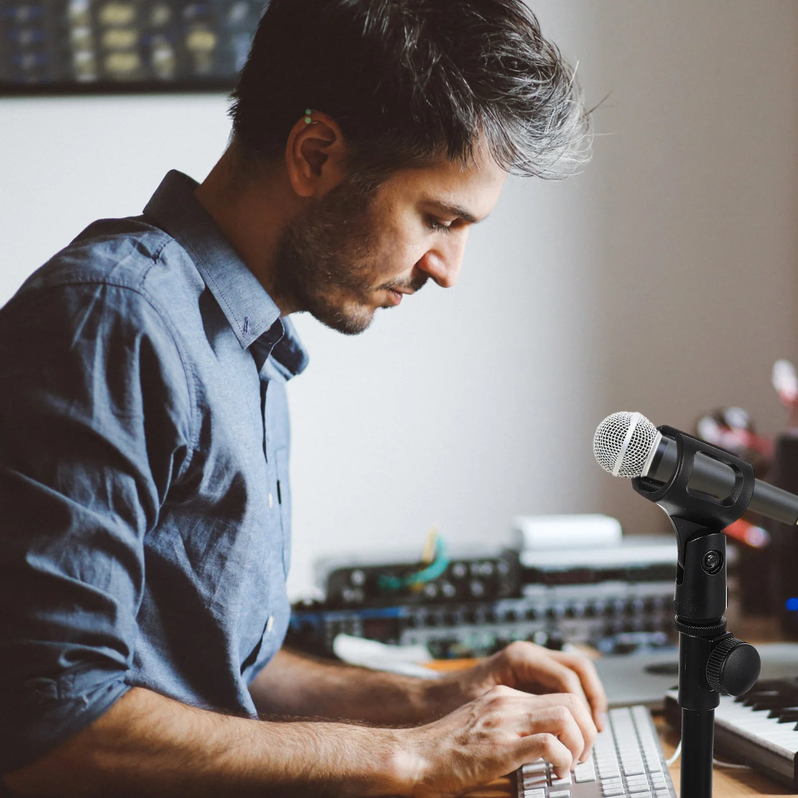 

Desktop Microphone Bracket Adjustable Professional Stand for Recording Studio Office Conference Use Mic Holder