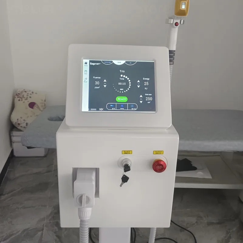 2000W Depilation Beauty Equipment Ice Titanium Device 808 755 1064 nm Diode Laser Hair Removal Machine