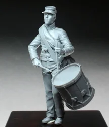 Highly Detailed 1/35 Scale Resin Soldier Figure Model Kit Historical Military GK Army Drummer Unassembled Unpainte Free Shipping