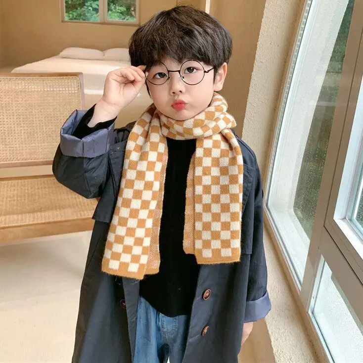 Children\'s scarf black and white checkerboard checkerboard Instagram baby scarf autumn and winter Korean edition warm neck boys