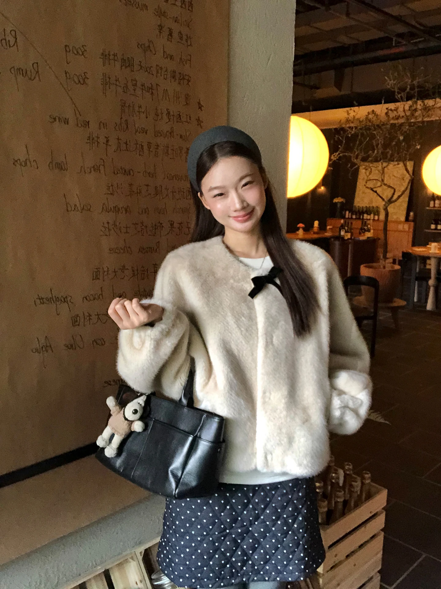 معطف فرو قصير نسائي أحمر على الطراز الكوري، إصدار جديد لخريف وشتاء، سترة قطنية دافئة بتصميم عصري للتنقل اليومي مع عقدة فراشة #5