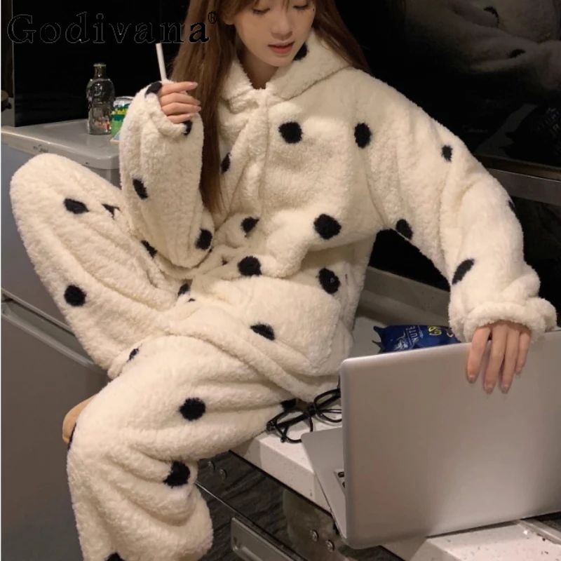 

Large Size Women Autumn Winter New Thickened Hooded Coral Fleece Warm Pajamas Fashion Cute Loose Elastic Waist Loungewear Sets