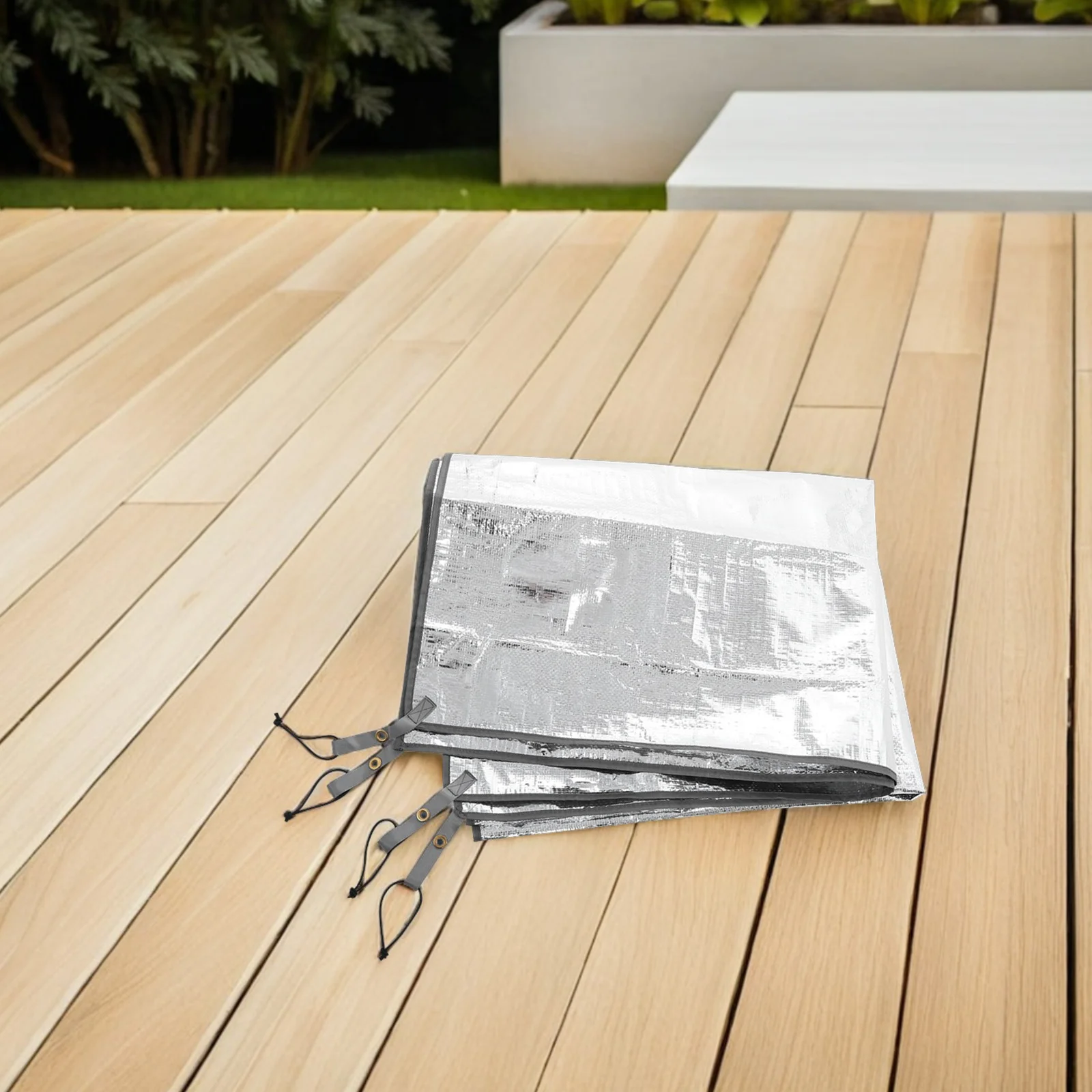 

Multifunctional Camping Mat - Double Sided Aluminum Foil Thermal Insulated Ground Sheet for Picnic Beach Tent Floor Use