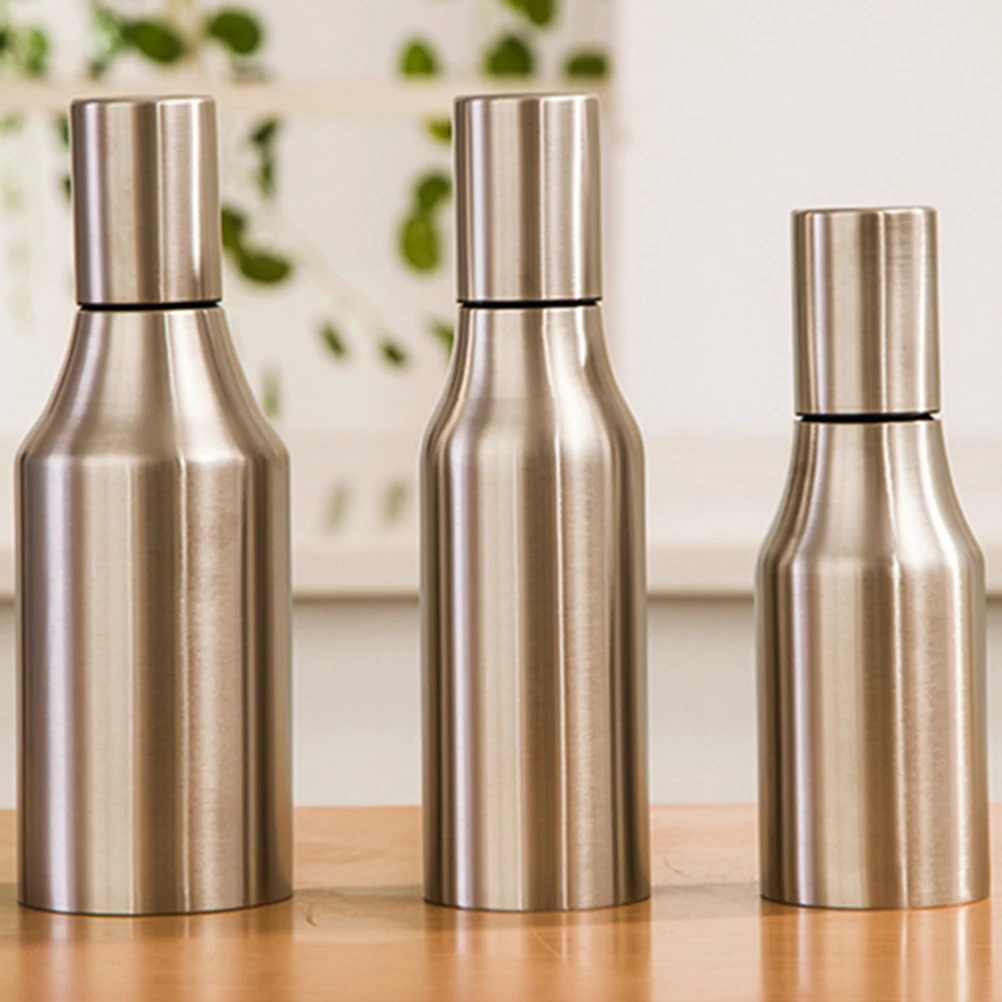 

750 Ml Stainless Steel Oil Dispenser Bottle Dustproof Vinegar Container 304 Material Polished Surface Anti Kitchen