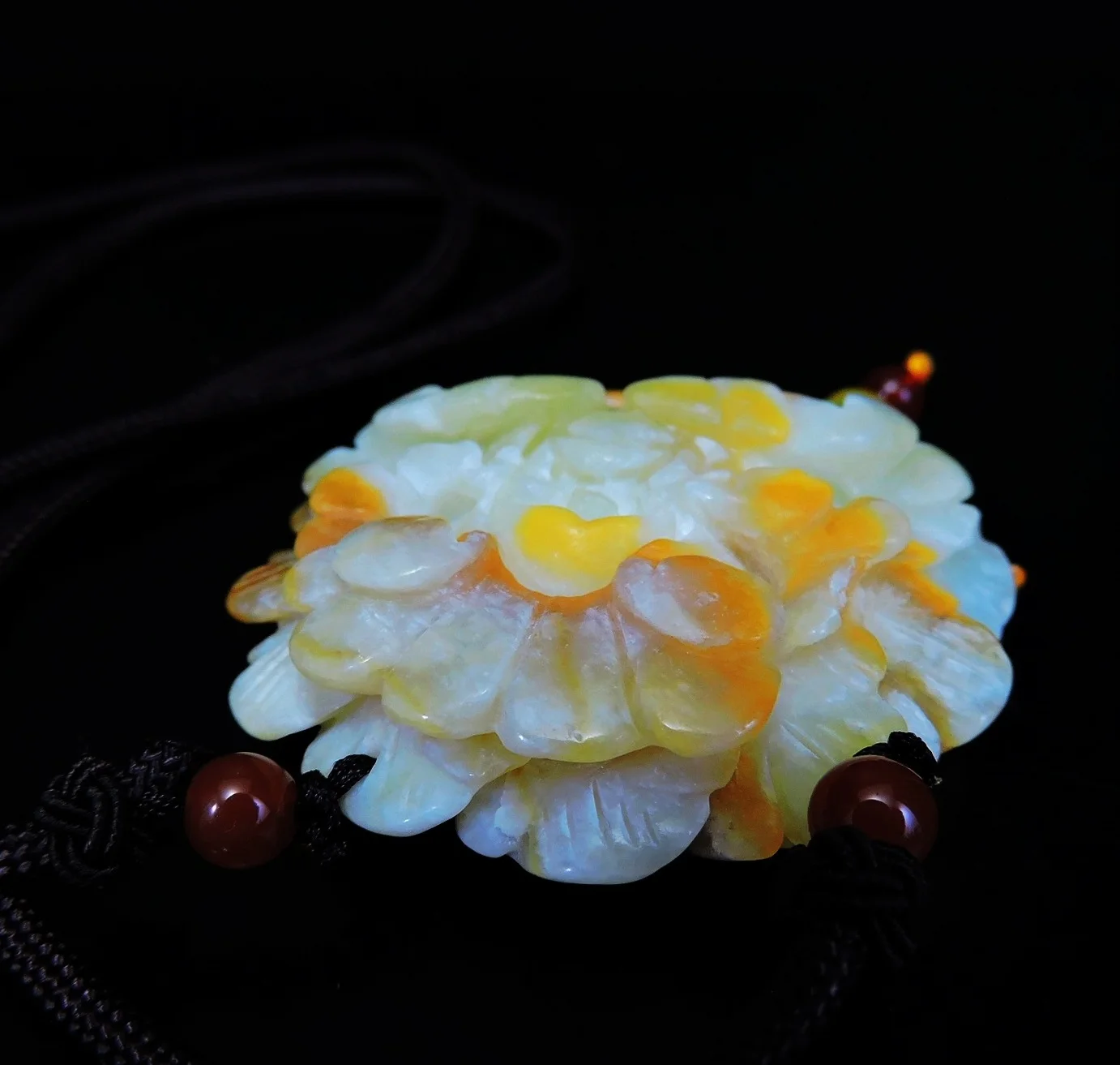 Jade Jewelry Natural Jade Pendant Necklace Hand-Carved peony flower Jadeite Necklace Pendant Gift No Treatment 564i