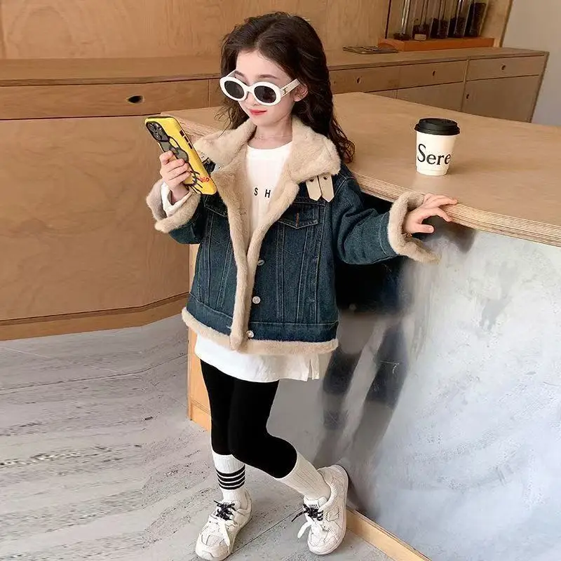 

Korean Style Autumn Winter Boys Denim Jacket with Velvet Lining Little Boy's Outerwear Coat for Ages 1-6 Kids And Girls Parka