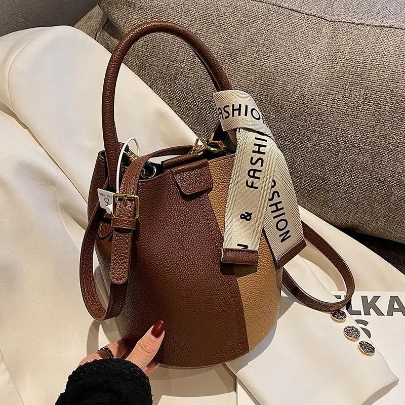 Bucket Bag for Women Fashionable Contrasting Women Crossbody Bag Versatile Handbag for Women Purse and Handbags Bolsos De Mujer