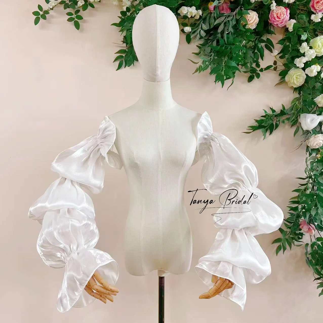 White Shine Organza Long Detachable Puffy Sleeves Fashion Accessory Women's Arm Cover for Evening Party