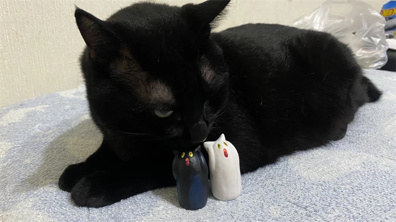 ألعاب المقصورة ألعاب الكبسولات مضحك الحيوان الصراخ فرحان العالم الشهير اللوحة الغوريلا العانس القط هاتشي نيكو كاليكو حلية أرقام