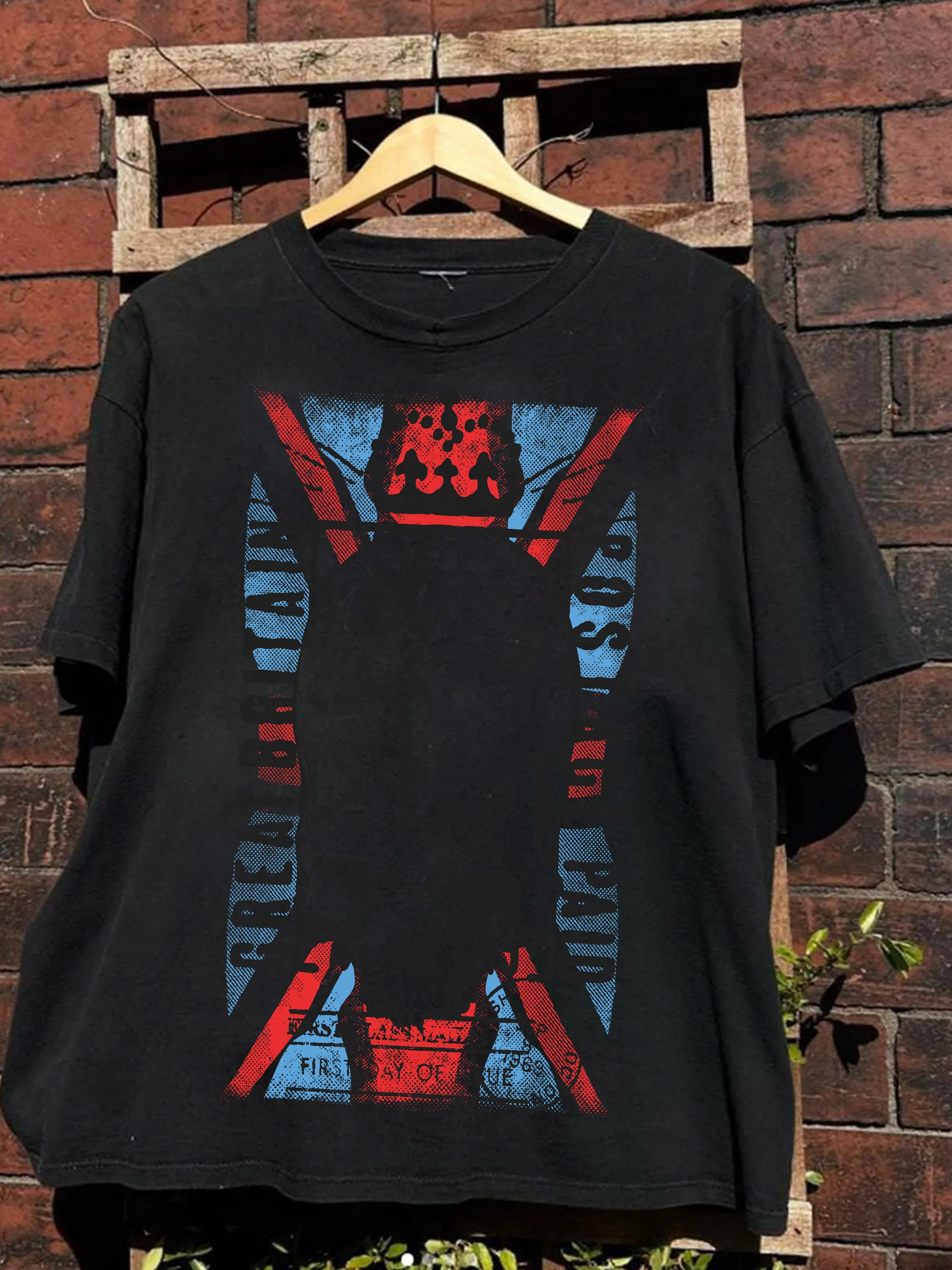 تي شيرت رجالي بتصميم جمجمة مطبوع، أسود بأكمام قصيرة ورقبة دائرية، 100% قطن