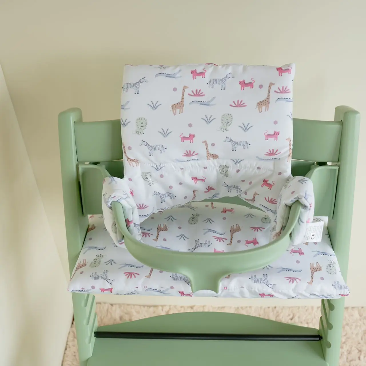 INS Baby High Chair Cushion Four Seasons Portable Non-slip Integrated Cushion Outdoor Baby High Chair Accessories Cushion