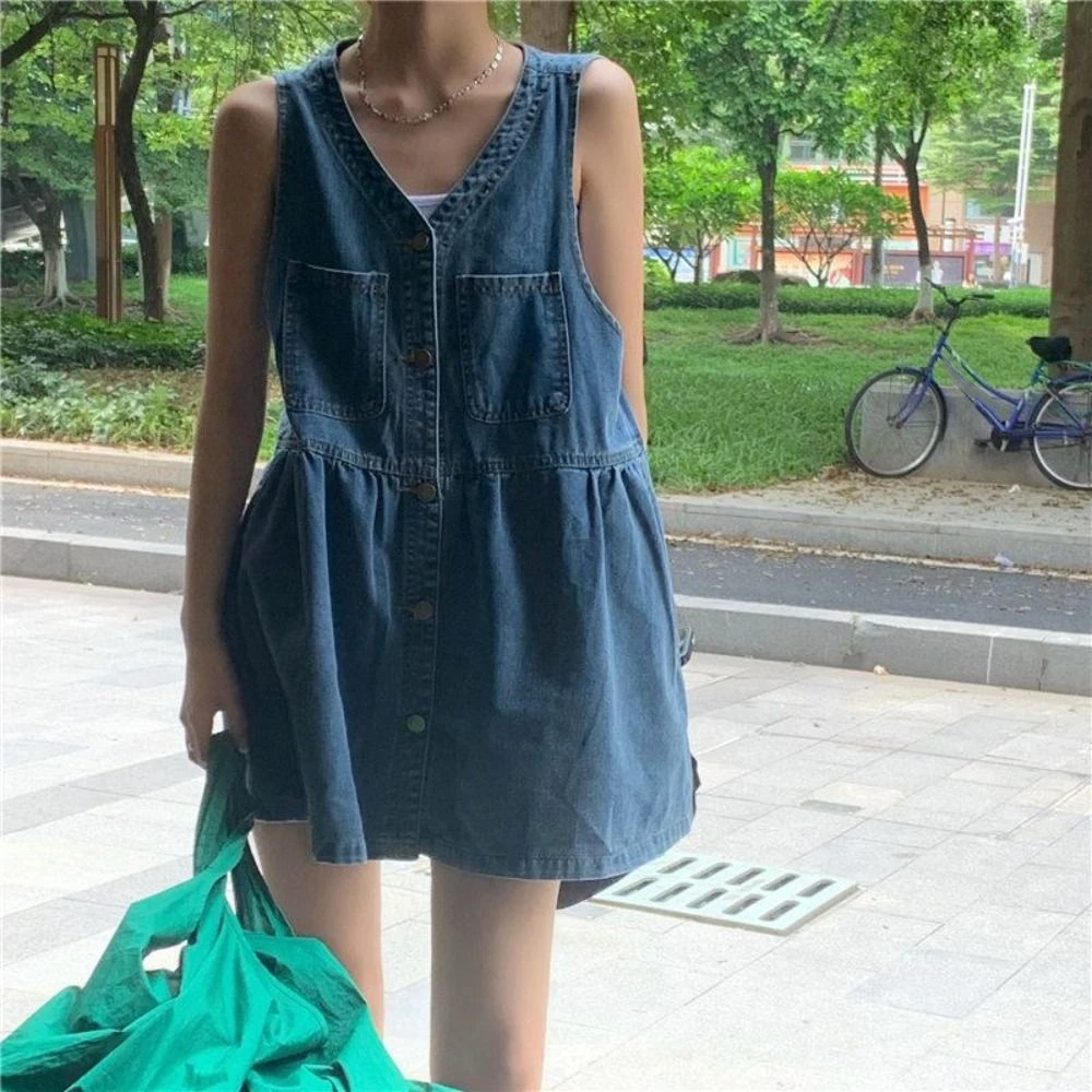 Sweet High Waisted Cowboy Strap Dress Pleated V-neck Denim Camisole Dress Retro Loose Sleeveless Short Dress Girls