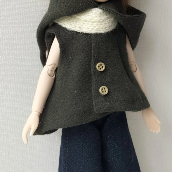 Fantasy Style Mini Doll Cape Cloak Button-Fastened Poncho Outfit for 10-17cm Small Doll Dress-up Accessory