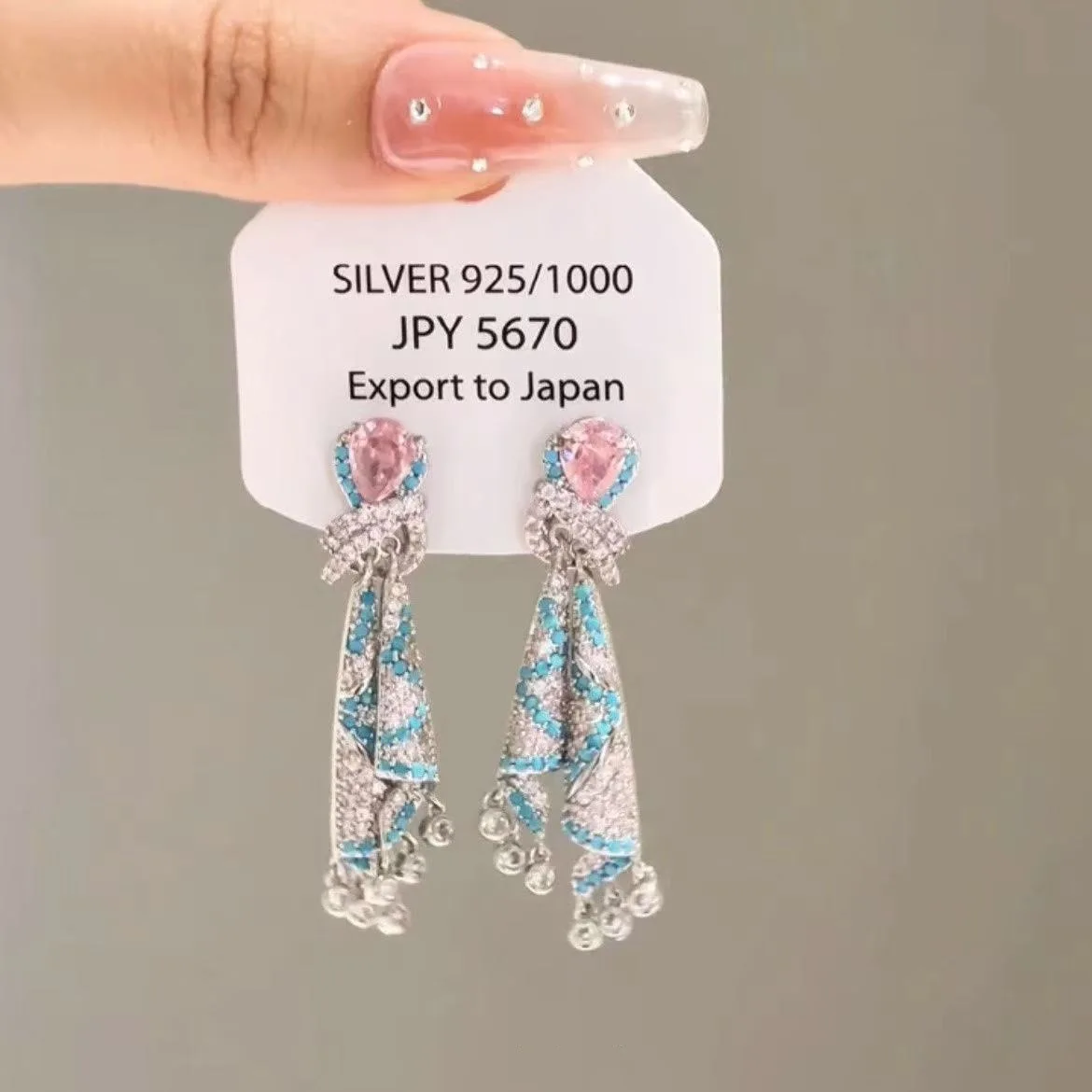 

Luxury New Dangle Earrings With Color Stones Creative Fashion Blue Pink Zircon Knot Tassel Earings